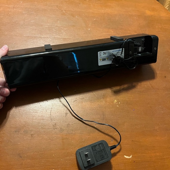 Soundbar - Picture 2 of 2